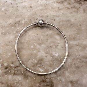 Pandora Round Clasp Bangle
